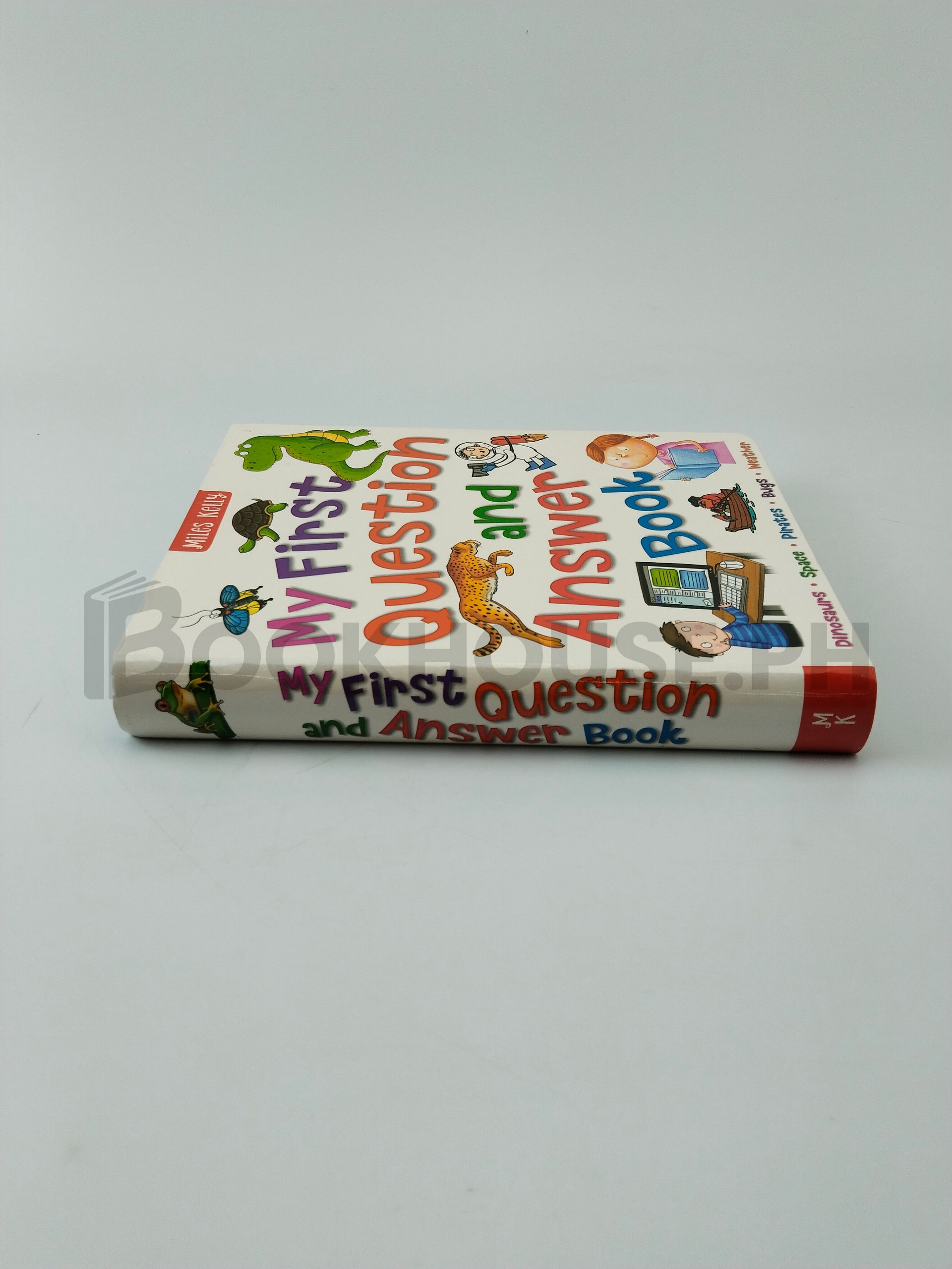 My First Question And Answer Book by Camilla De La Bédoyère, Catherine Chambers, Chris Oxlade - Image 3