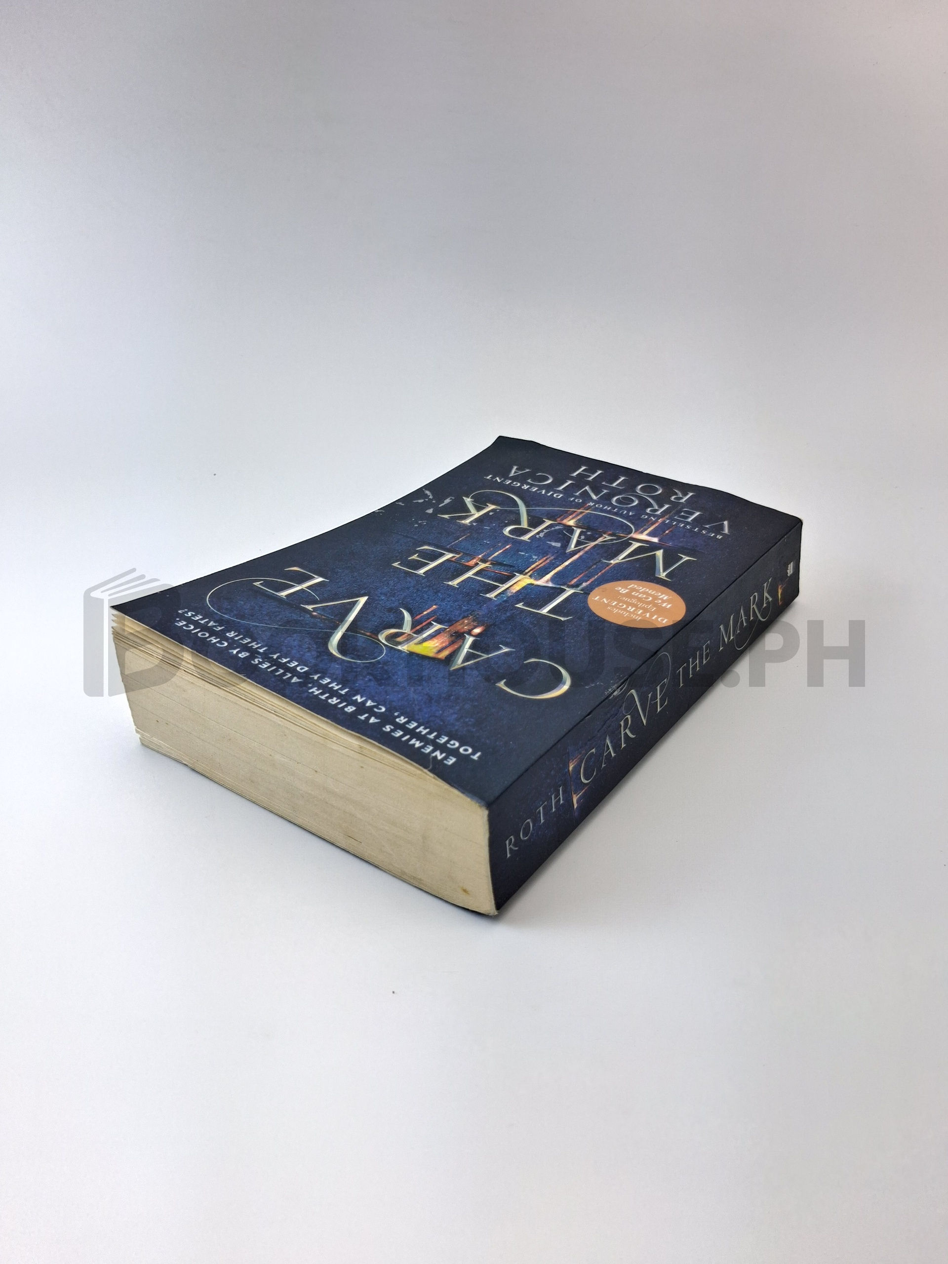 Carve The Mark by Veronica Roth - Image 2