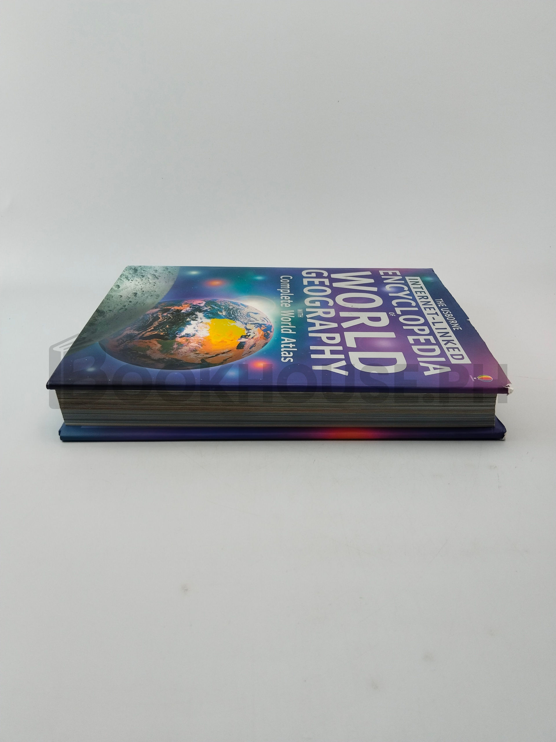 Encyclopedia Of World Geography With Complete World Atlas by Gillian Doherty, Anna Claybourne, Susanna Davidson - Image 4