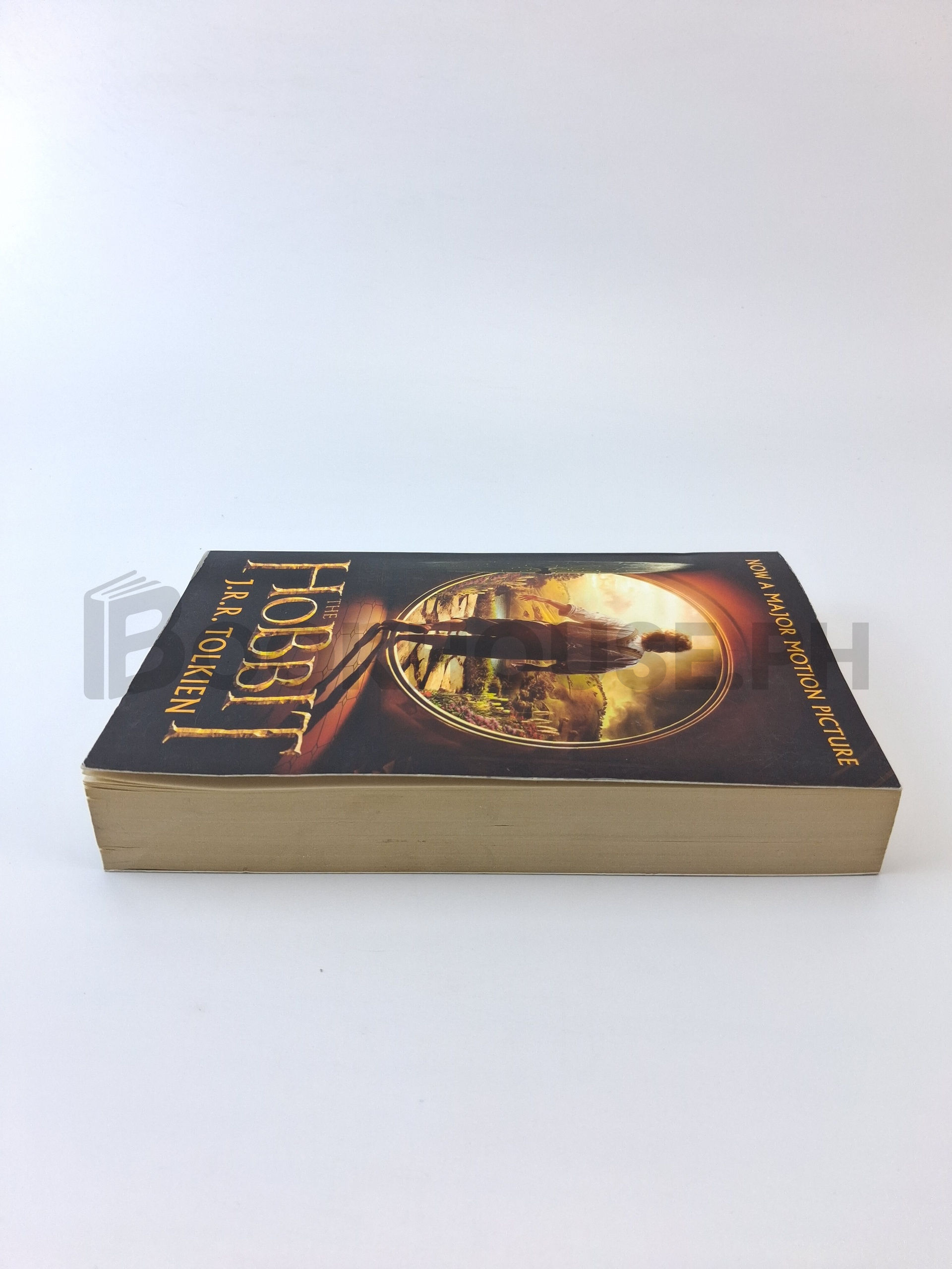 The Hobbit by J. R. R. Tolkien - Image 4
