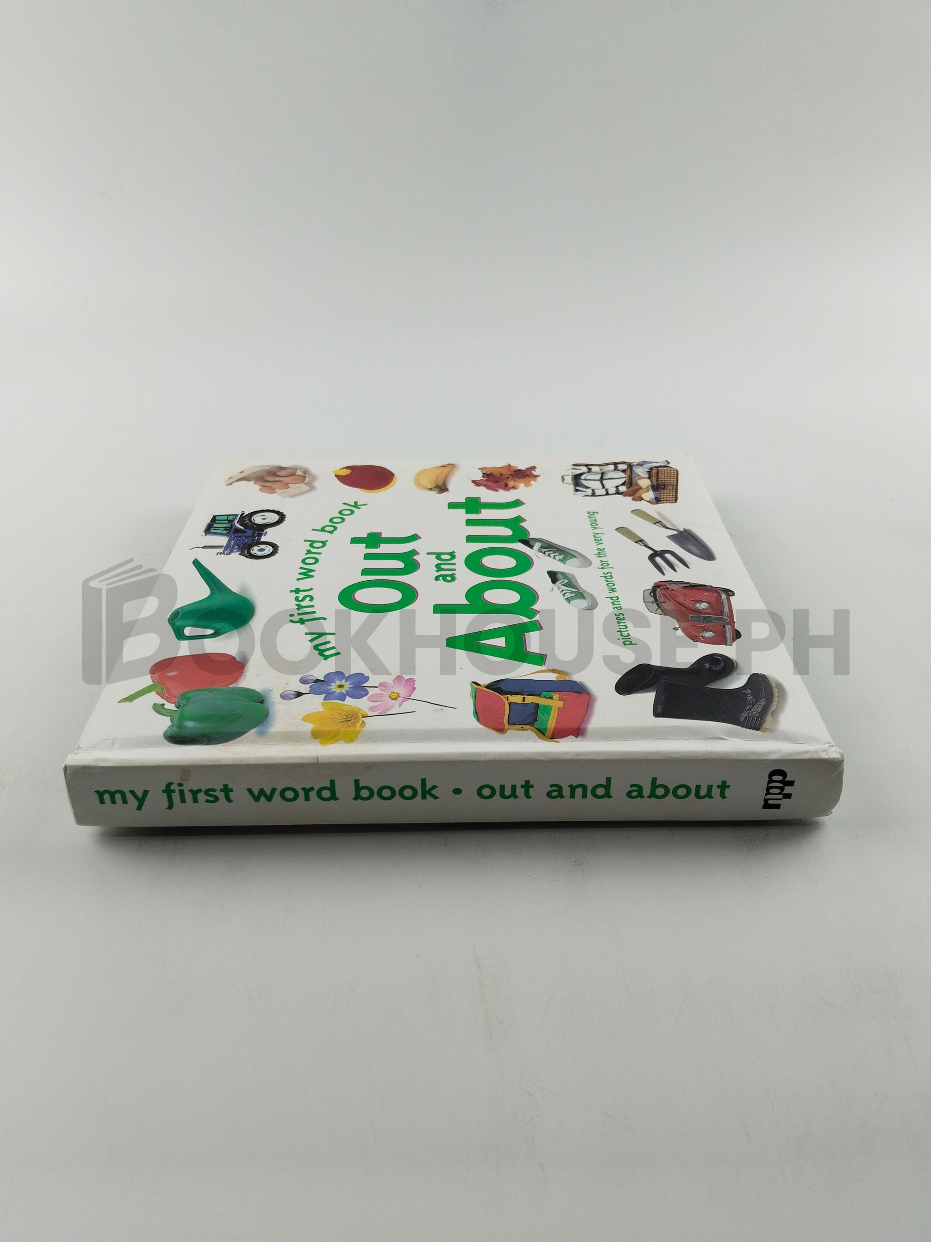 My First Word Book - Out And About by North Parade Publishing Ltd - Image 3